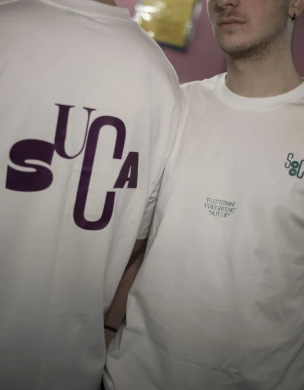 Personalizza la tua t-shirt (modello oversize) - immagine 5