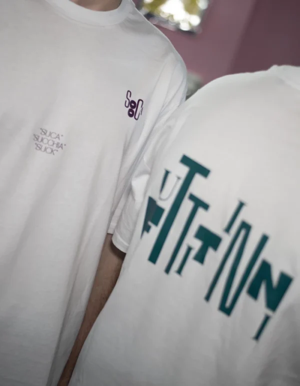 Personalizza la tua t-shirt (modello oversize) - immagine 6